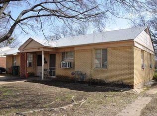 1912 Leacrest St, Arlington, TX 76010