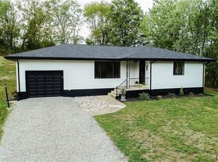 185 Buckeye Rd, Mount Pleasant, PA 15666