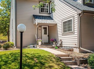 408 Cobblestone Dr, Colorado Springs, CO 80906