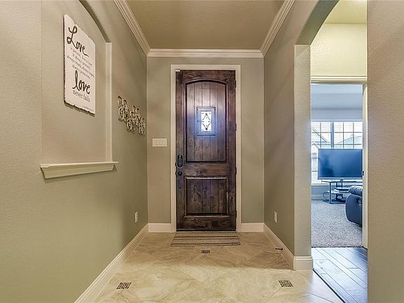 3rd image of 3008 Veranda Vista Dr