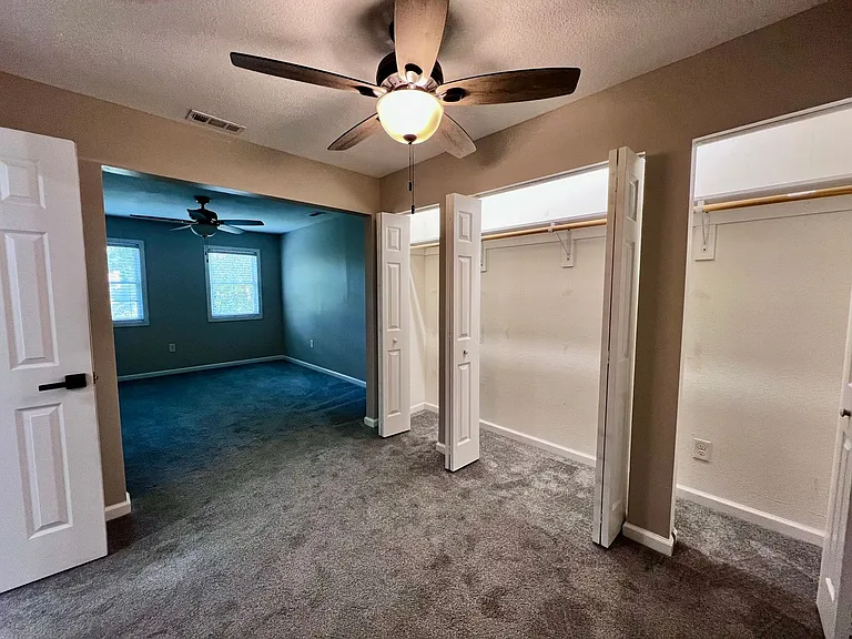 684 Orangewood Dr — Photo 22