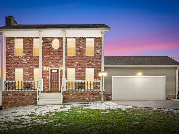 393 Martin Rd, Clarksville, TN 37042