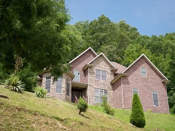 211 Highland Ave, Hazard, KY 41701