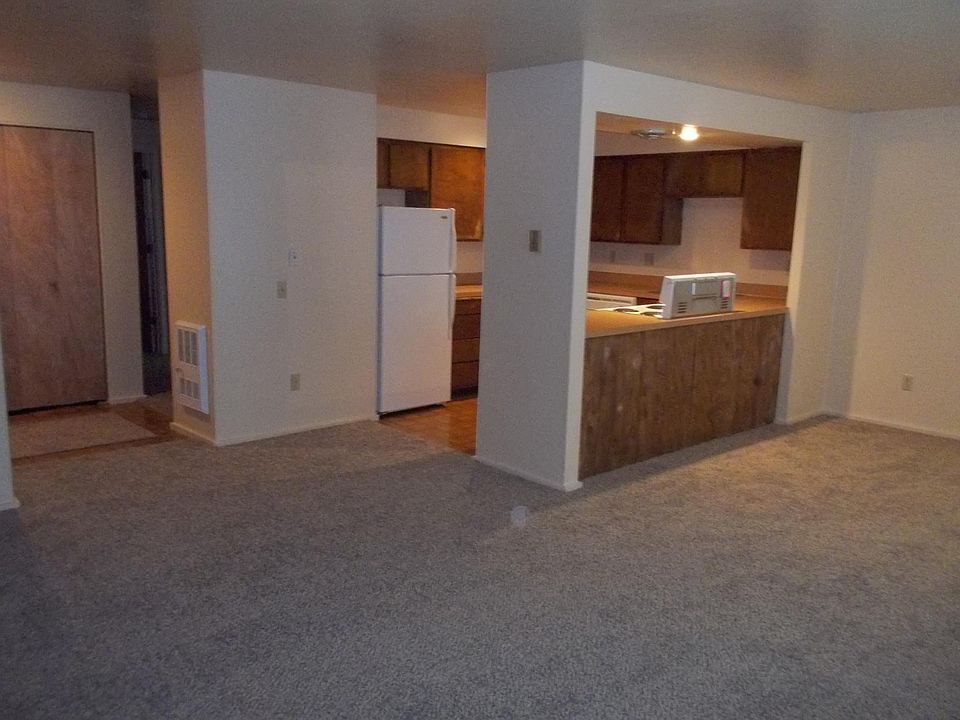 Open living area.