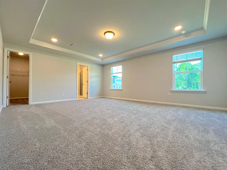728 Denberg Ln — Photo 18