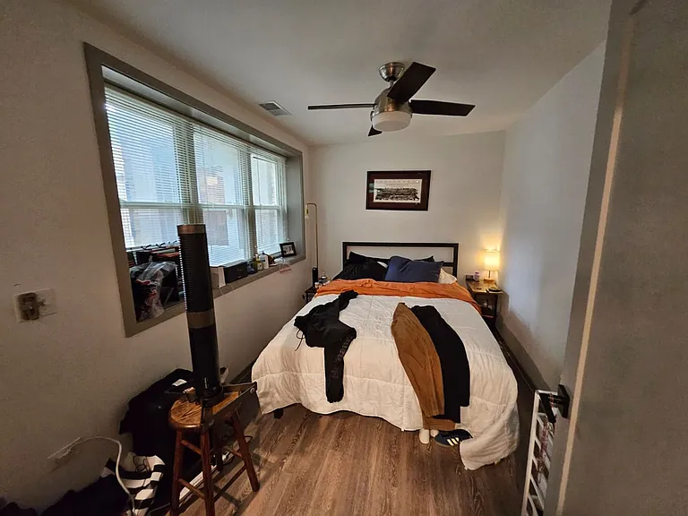 1645 N Wells St #LLC — Photo 9