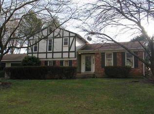 6516 Pilgrims Cv, Rockville, MD 20855