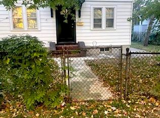 39 Nordhoff Pl, Englewood, NJ 07631