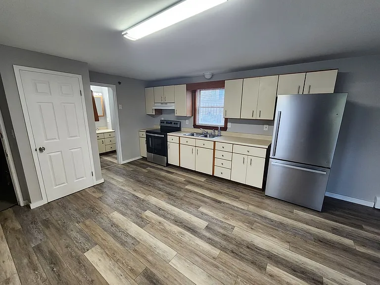 125 Northern Ave — Photo 2