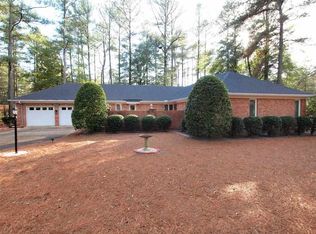 1 Westchester Pl, Pinehurst, NC 28374