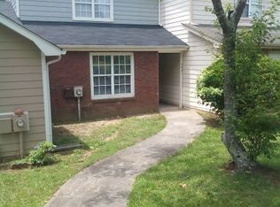 5621 N Lake Dr, Morrow, GA 30260