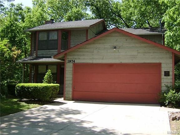 4th image of 1974 Forest Haven Dr