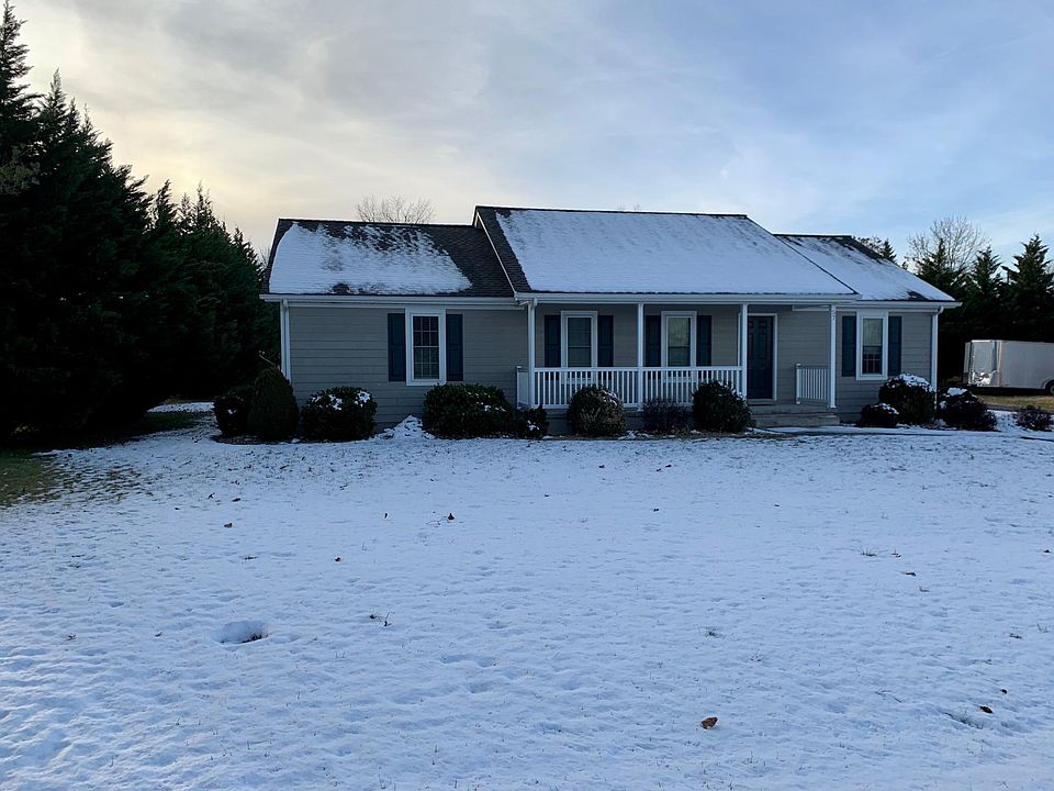 1st image of 57 York Ave
