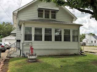 1215 Hughes Ave, Flint, MI 48503