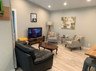 (Undisclosed Address), University Place, WA 98467