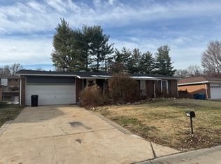 11551 Sherrington Dr, Saint Louis, MO 63138