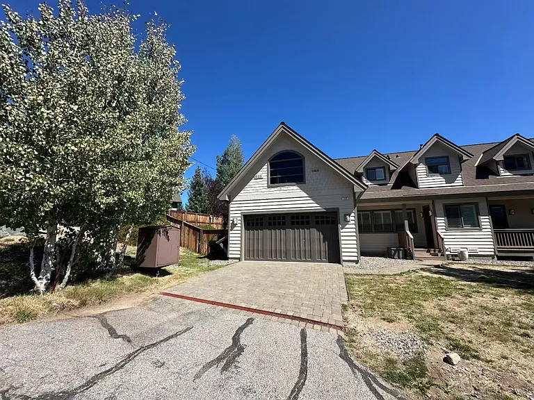 720 Mule Deer Cir — Photo 4