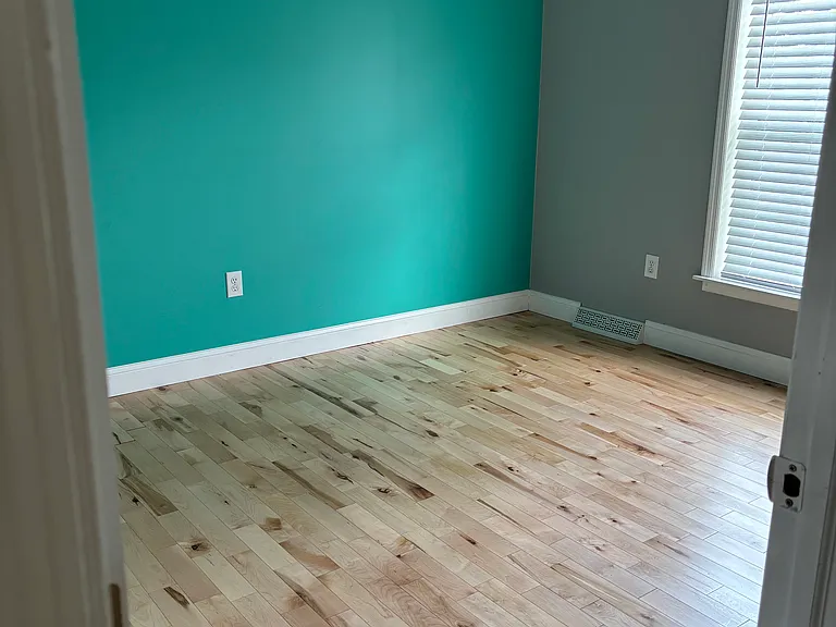 1835 Clarke Blvd — Photo 17