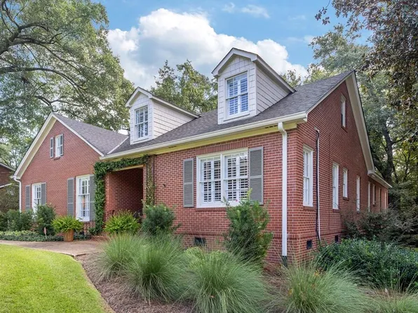 964 Overlook Dr, Columbus, GA 31906