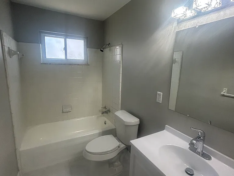 19910 Seminole — Photo 16