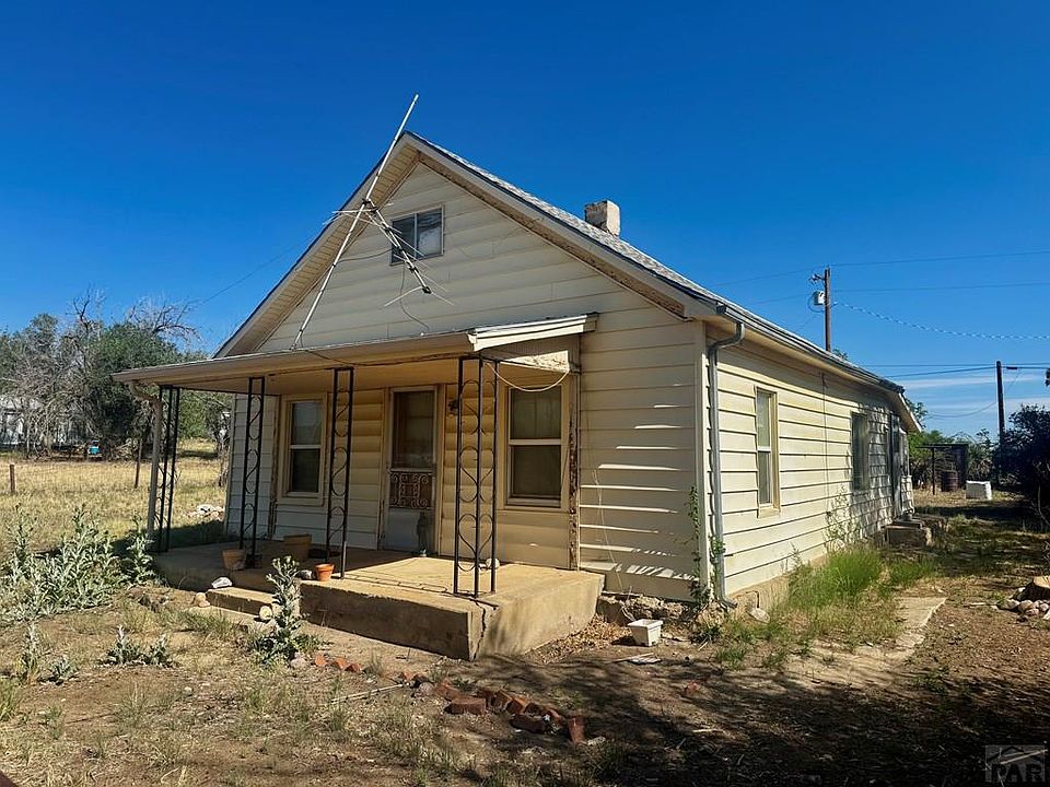 2nd image of 419 Maple St