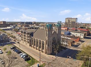 802 N Meridian St Unit 204, Indianapolis, IN
