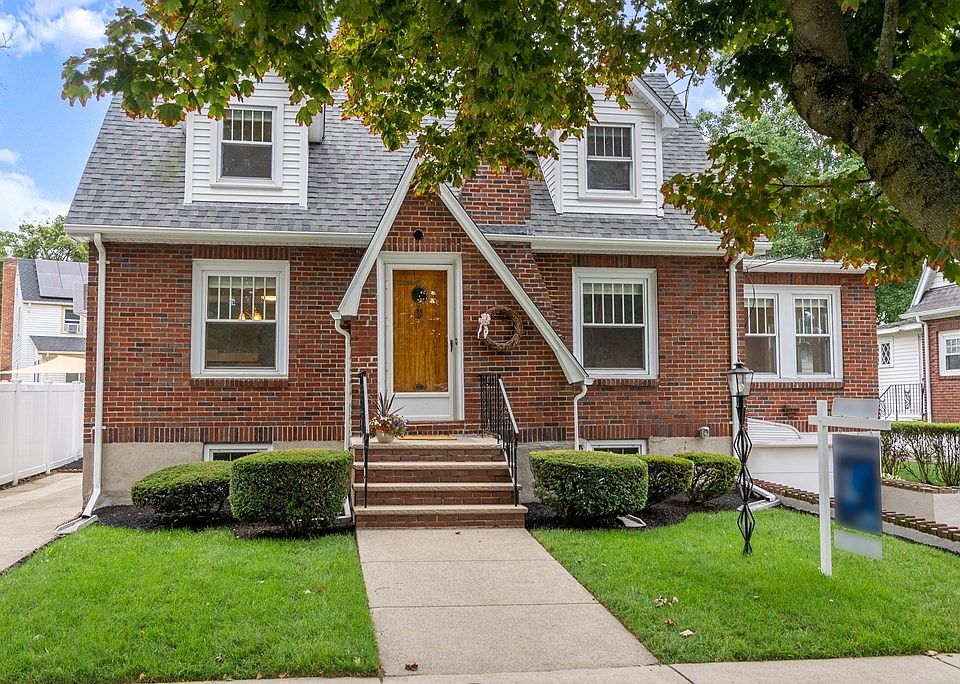 177 Playstead Rd, Medford, MA 02155 Zillow