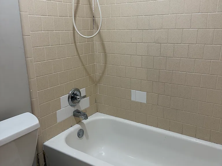 2343 Edge Ct — Photo 12
