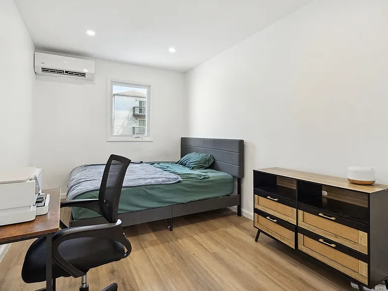 33 Kossuth St #1 — Photo 12