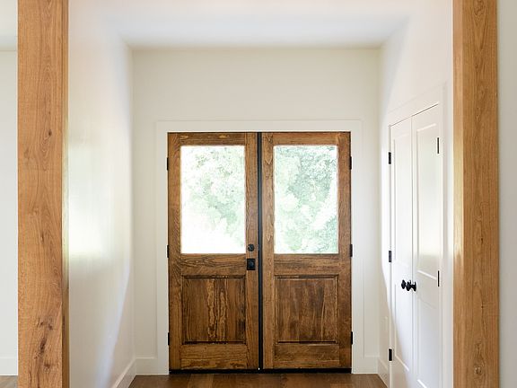 5th image of 2300 Stephens Rd