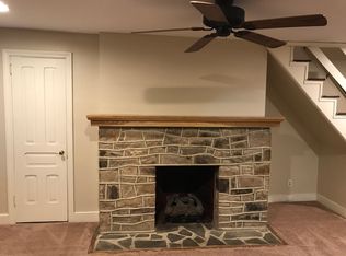 677 W Louther St, Carlisle, PA 17013