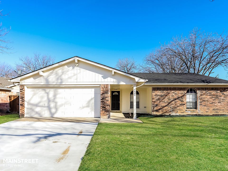 1st image of 1819 Briar Meadow Dr