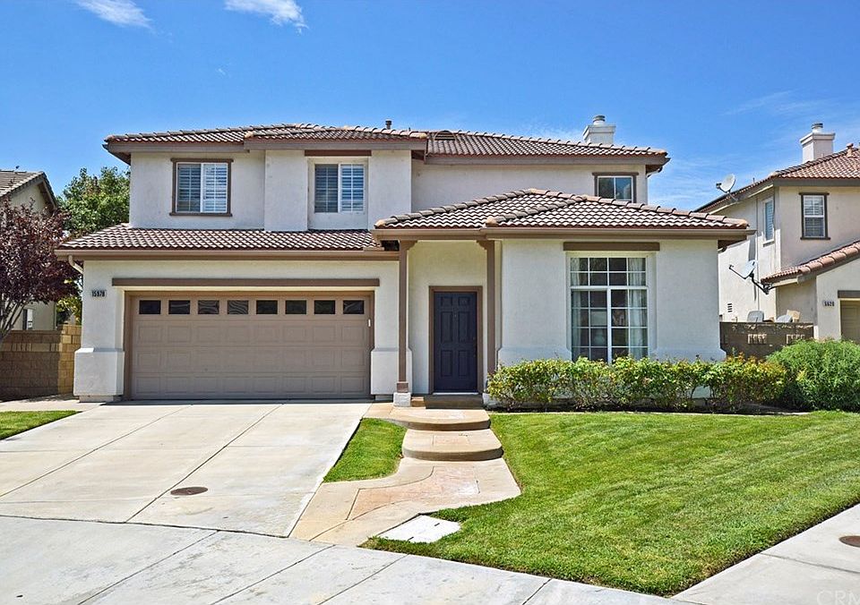 1st image of 15978 Bainbridge Way