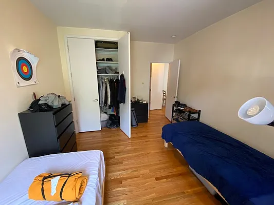 Rented by Mdays Realty | media 11