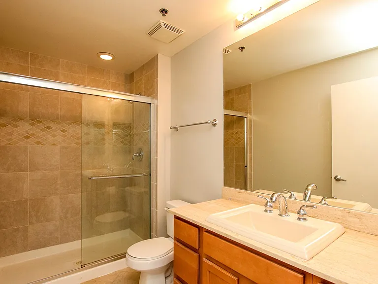 1841 S Calumet Ave #1108 — Photo 7