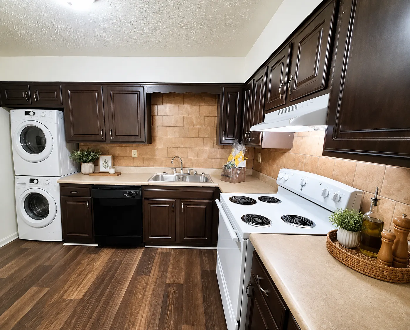 Derby Run Apartments — Photo 4