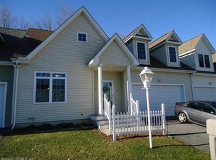 8 Chestnut Hollow Rd, Colchester, CT 06415