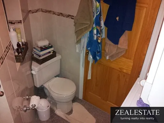 Rented by ZealEstate Group Inc | media 95