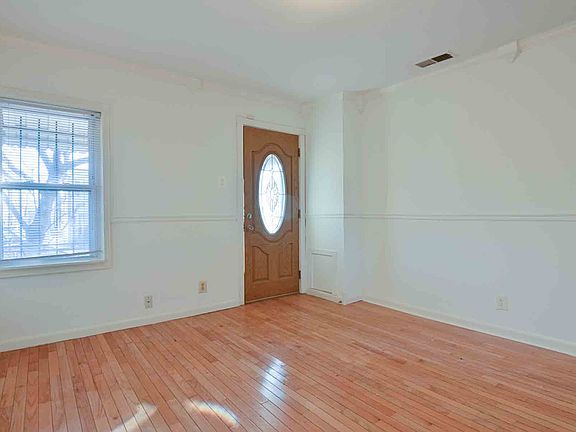 21 17TH ST SE-3_12222022