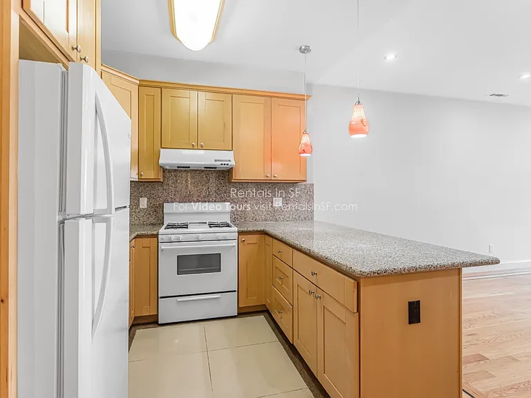135 Sweeny St #A — Photo 8