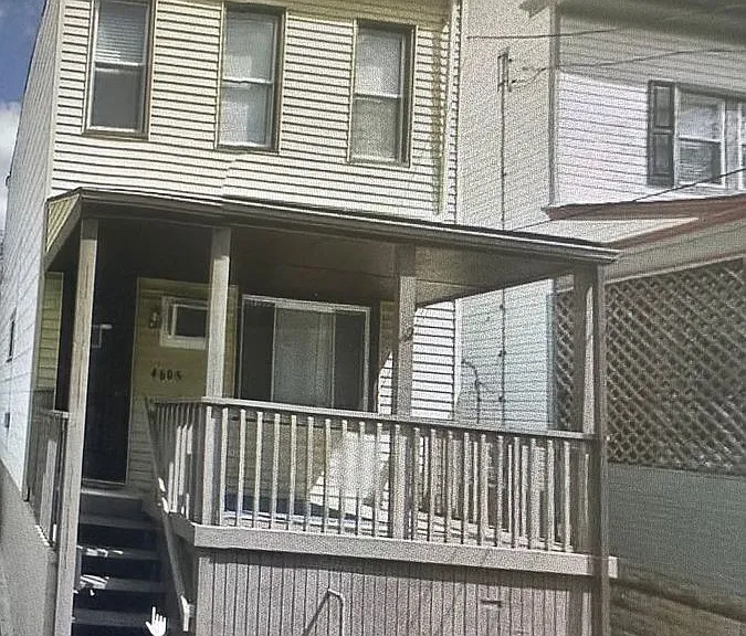 4605 Carroll St — Photo 1