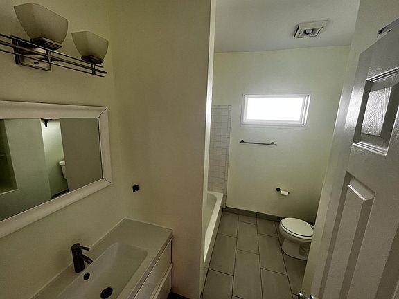 Upstairs bathroom