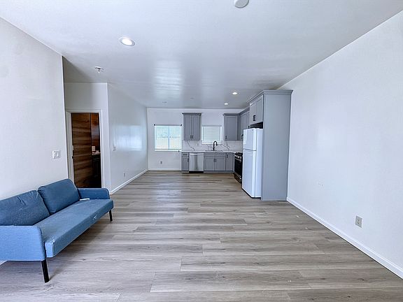 2nd image of 6732 Frank Ave