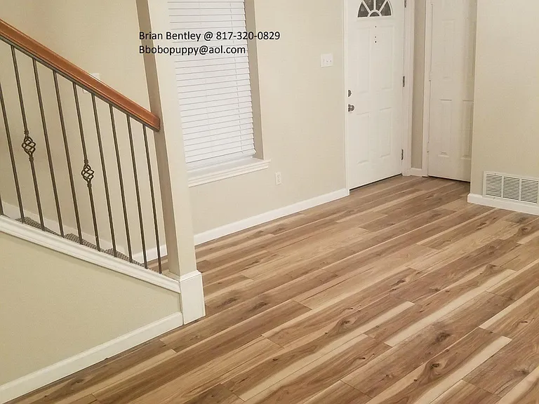 1000 N Riverside Dr #2 — Photo 3
