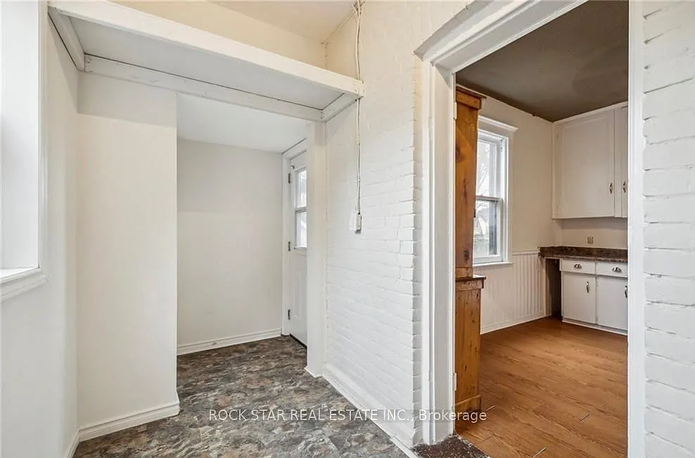 Building Photo - 51 Smith Ave #MAIN
