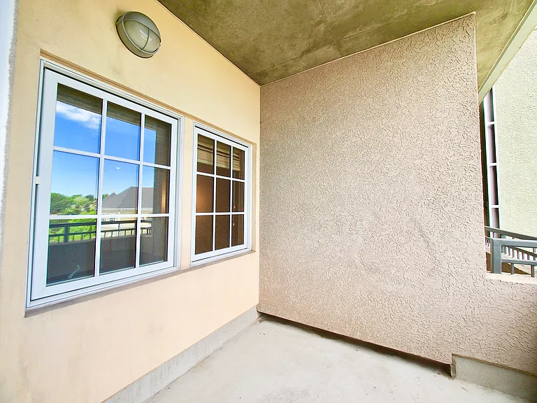 275 S Harrison St #505 — Photo 43
