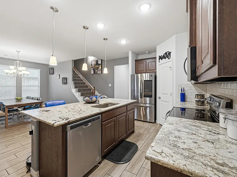 196 Lady Bird Dr — Photo 15