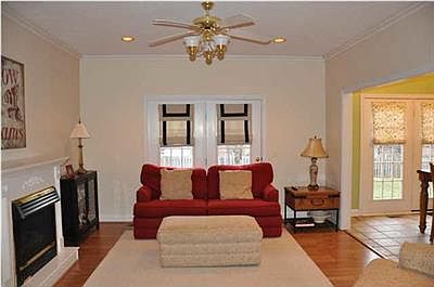 5th image of 3323 Cobblefield Dr