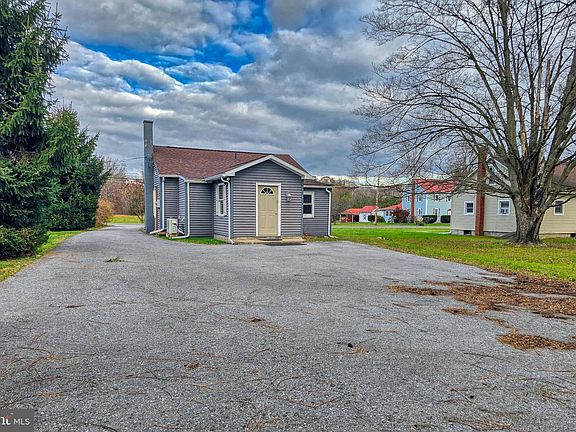 5th image of 4986 Nittany Valley Dr