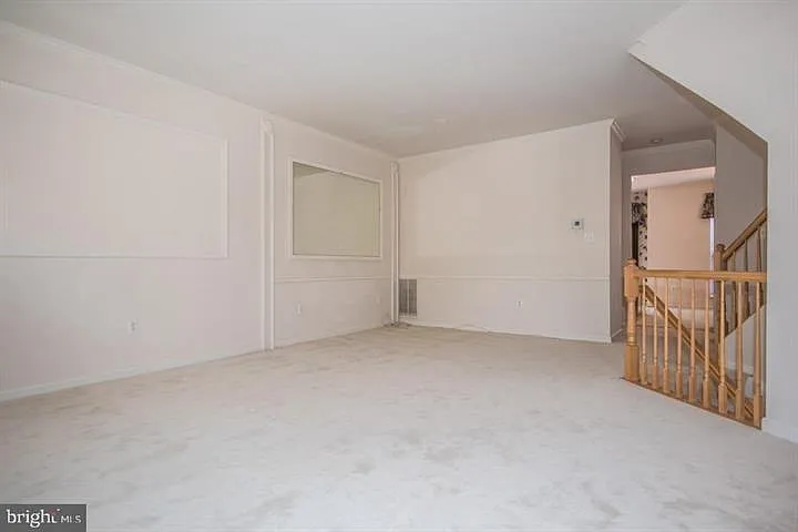 8359 Regal Oak Ct — Photo 7